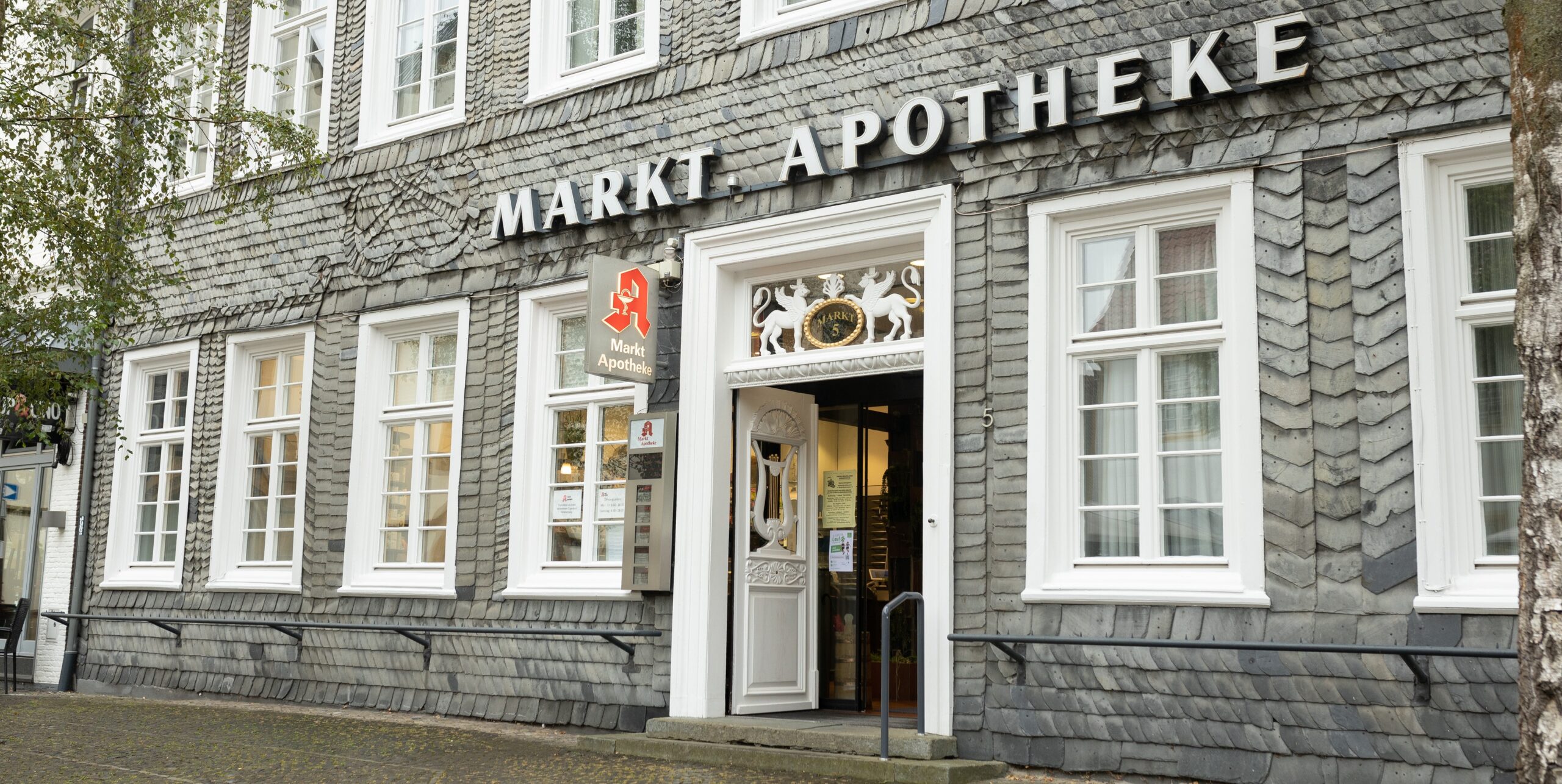 Markt-Apotheke in Rheda-Wiedenbrück – Außenansicht